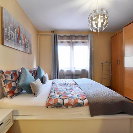 Apartment Ana Zagreb Bagian luar foto