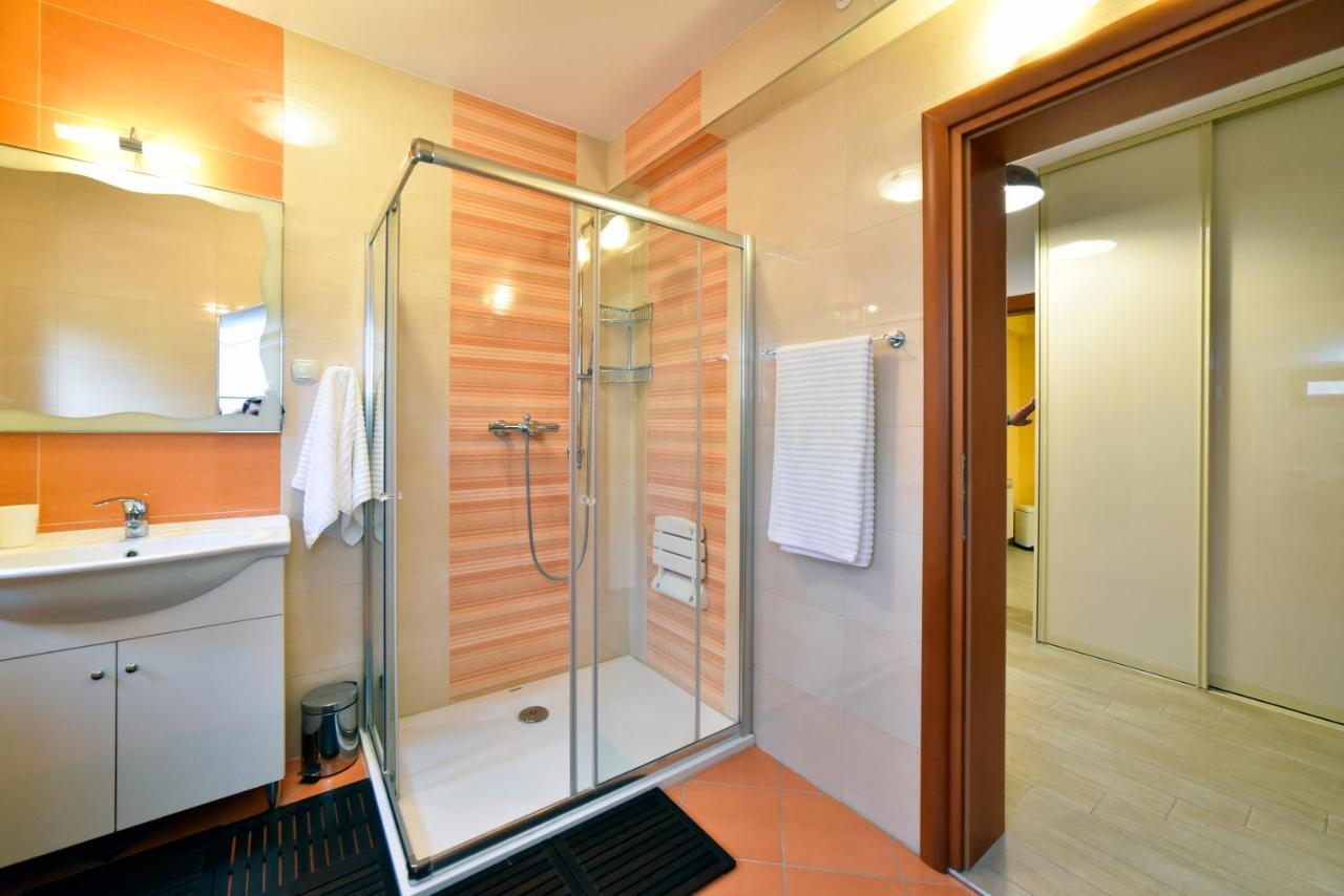 Apartment Ana Zagreb Bagian luar foto